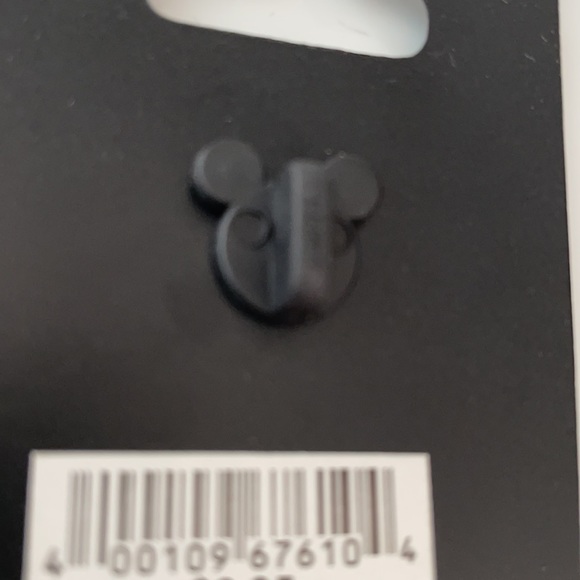 DISNEY HIGH SCHOOL MUSICAL 2 PIN NWT - Picture 9 of 9